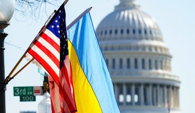 АҚШ сенаты Украинаға $60 млрд көмек беру жөнінде заң жобасын мақұлдады