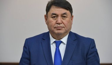«Бұл – жала!»: Павлодар облысы әкімінің орынбасары өзін бопсалаған әйелді сотқа берді