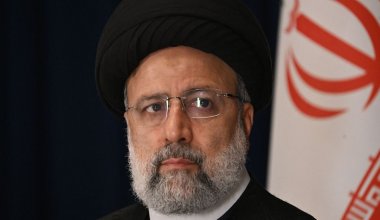 Тікұшақпен апатқа ұшыраған Иран президенті тірі – БАҚ