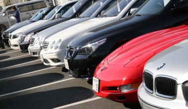 Автосалон клиенттерге сапасыз көліктің ақшасын қайтарып берді