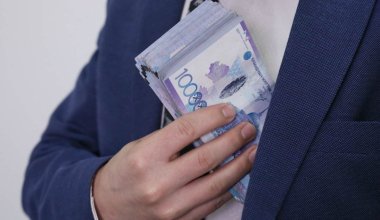 10 миллион теңге пара беруге итермелеген шенеунік сотталды