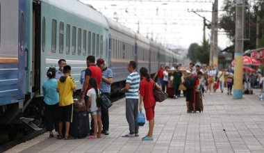 «Кредиттен қашқан, үйі жоқтар көп келеді»: Жақыпова СҚО әкімдері оңтүстіктен көшкендерге ренжитінін айтты