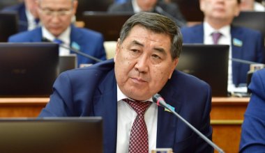 Халықты қинай бергенше, банктерді сығайық – Бапи