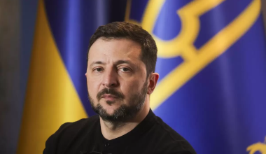 Зеленский Путинмен жеке кездесуге дайын екенін мәлімдеді