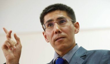 Қазір ауру баланың көбеюінің себебі сәбимен сөйлеспеу, бесік жырын сіңірмеу – Санжар Керімбай