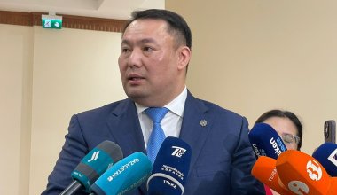 ҚМА төрағасының орынбасары Қазақстаннан 30 жылда қанша ақша ұрланғанын айта алмады