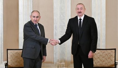 Әзербайжан президенті мен Армения премьер-министрі кездесті