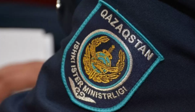 Павлодарда ер адам ұрлап кеткен көлігімен бағдаршамға соғылып, мерт болды