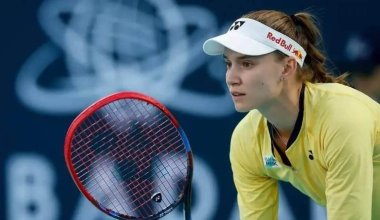 Теннисші Елена Рыбакина Қытайдағы ірі турнирді жеңіспен бастады