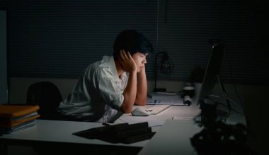 Қазақстанда шамадан тыс жұмыс істейтіндер саны 14% өсті