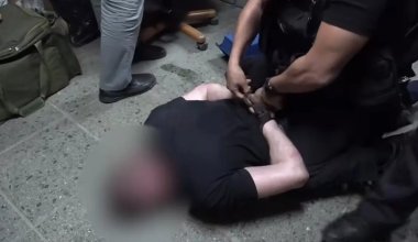 Ақмола облысында кәсіпкерден 30 млн теңге бопсалаған жаттықтырушы ұсталды
