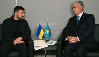 "Украина Қазақстанмен қарым-қатынасты жоғары бағалайды": Зеленский Тоқаевқа үндеу жолдады