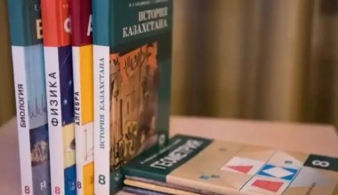 Елімізде оқулықтар қайта жазылып жатыр: себебі не