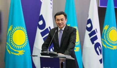 Айбек Дәдебай Құрылтай төрағасы болып сайланды