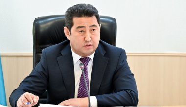 Айдарбек Сапаров қызметінде қалды