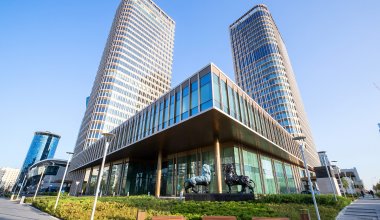 Капитал қайда бағыт алып барады: кеңседегі серпіліс Қазақстанның жаңа рөлі туралы нені аңғартады