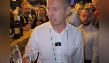 Венгрияның премьер-министрі мерекеде келеңсіз жағдайға тап болды