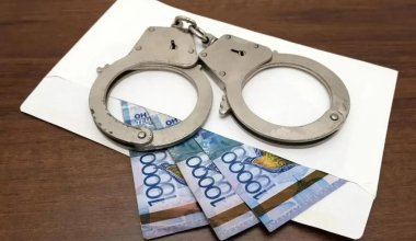 Қызылорда облысында сот төрағасы мен судья пара алғаны үшін тоғыз жылға сотталды