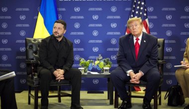 Трамп Путинмен салыстырғанда Зеленскиймен келіссөз жүргізу қиын екенін айтты