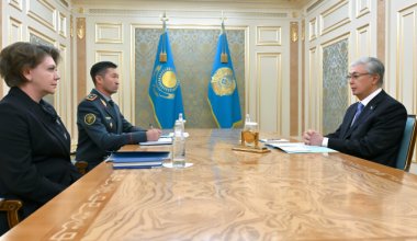 Тоқаев Қорғаныс министрлігіндегі ауыс-түйістен кейін әскердің жай-күйі туралы есептерді тыңдады