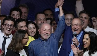 Лула тағы да Бразилия президенті болып сайланды