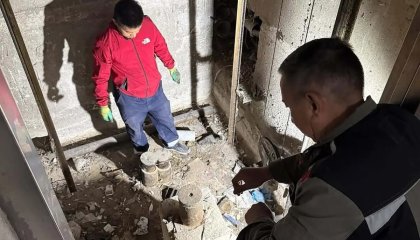 Атырауда лифт 3-қабаттан төмен сырғып кетіп, үш адам ауруханаға жеткізілді