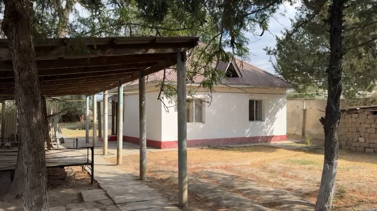 Орыс видеосы, әйелі трахается Қыздардың порно видеолары пискаларын жарып жібереді