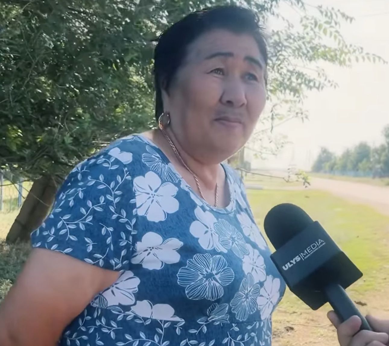 Жалаңаш Якутск суреті Тесси Сантьягоның жалаңаш суреттері