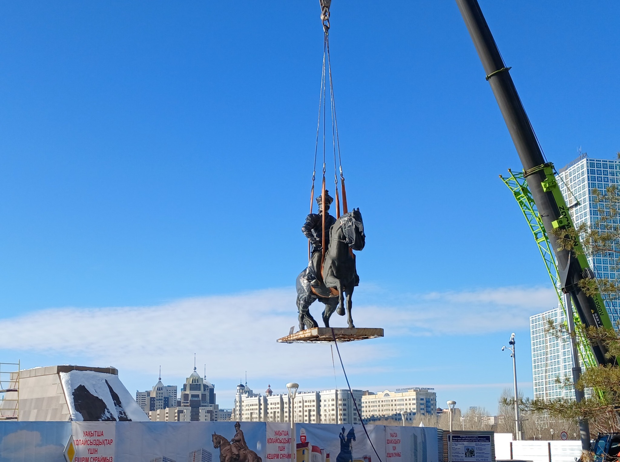 Трансвеститтер мен қыздар порно онлайн