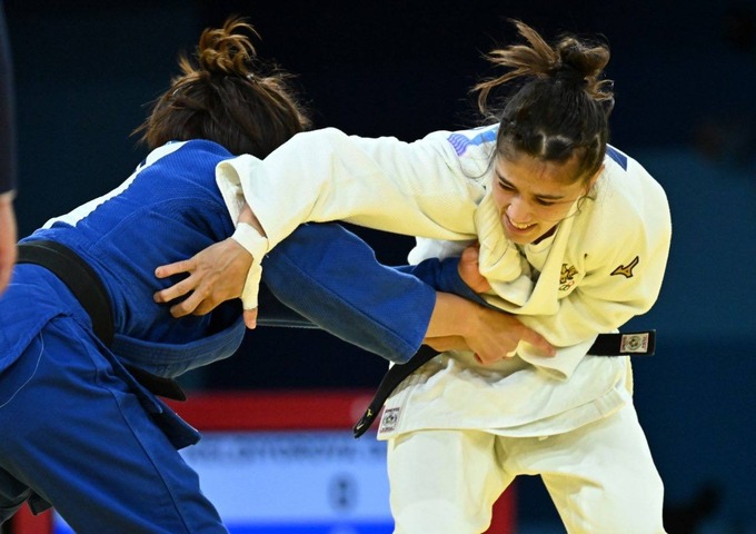 Ең нәзік отбасылық порно