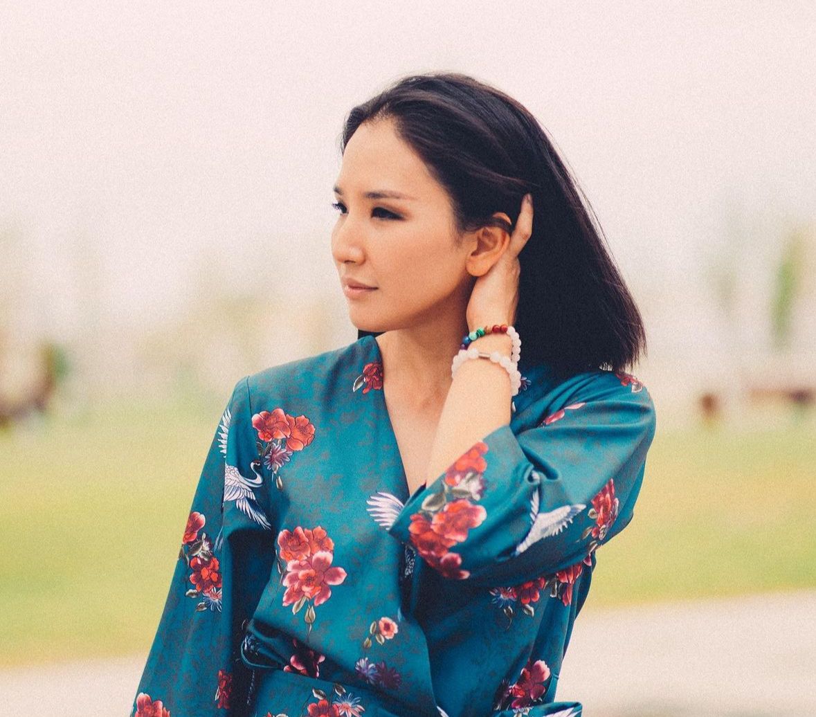 Траннилер үлкен әтештер мен сперма жинақтарын жұлып алады